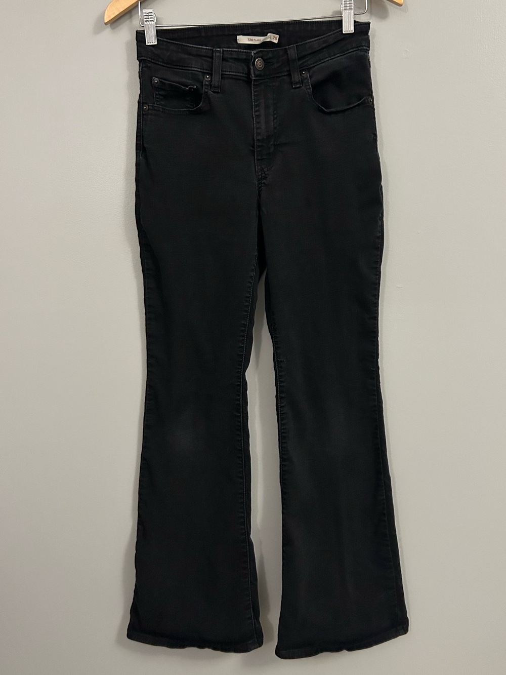 Levi's Black Flare Jeans Women's Size 28